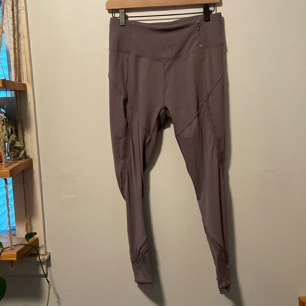 CALIA by Carrie Underwood Purple Essential Mesh Crop Leggings Size Medium